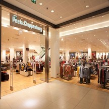 Peek & Cloppenburg - perfection in store construction